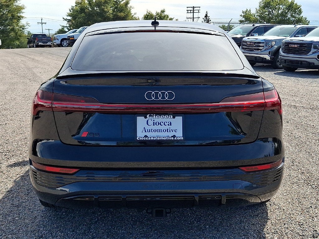 2024 Audi Q8 Sportback e-tron Premium Plus S line quattro