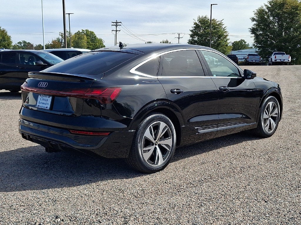 2024 Audi Q8 Sportback e-tron Premium Plus S line quattro