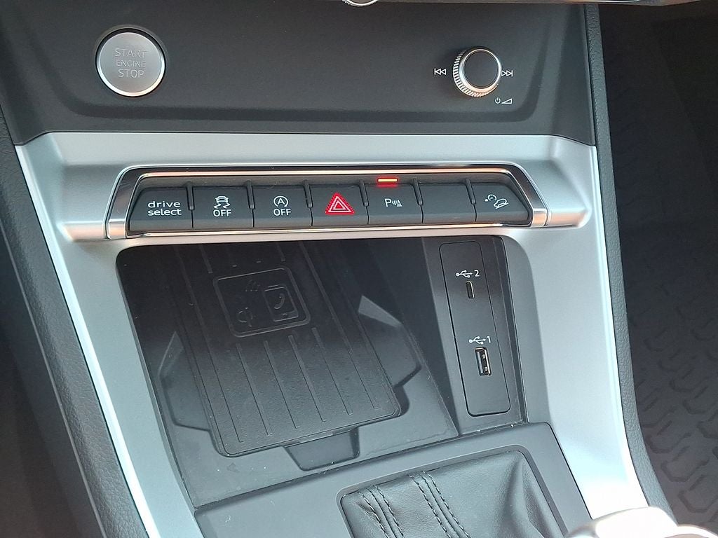 2020 Audi Q3 Premium Plus S line quattro