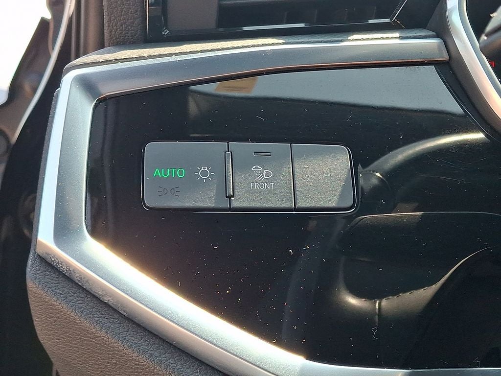 2020 Audi Q3 Premium Plus S line quattro