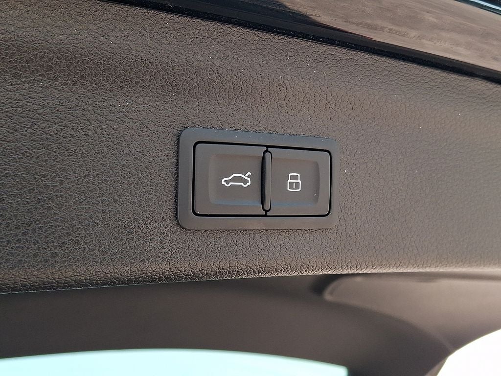 2020 Audi Q3 Premium Plus S line quattro