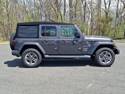 2022 Jeep Wrangler Unlimited Sahara