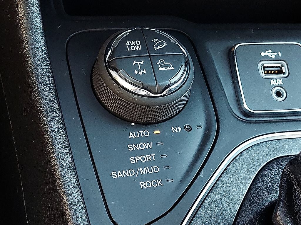 2022 Jeep Cherokee Trailhawk