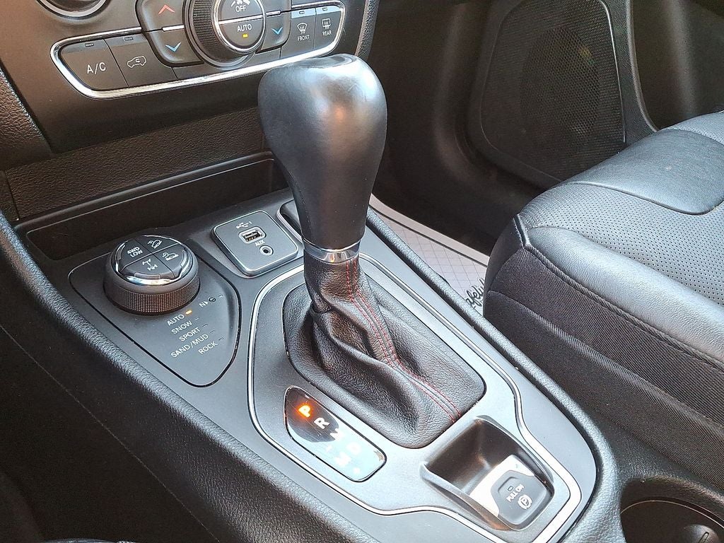 2021 Jeep Cherokee Trailhawk