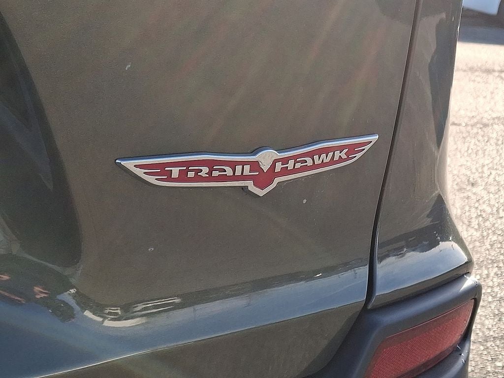 2021 Jeep Cherokee Trailhawk