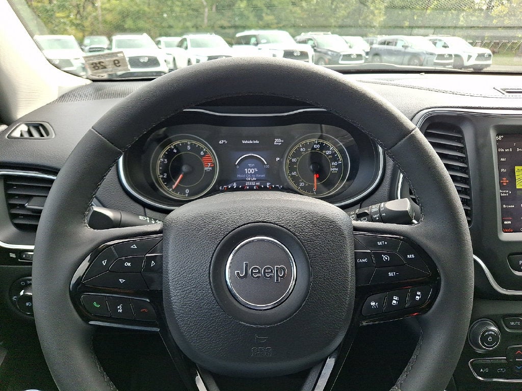 2023 Jeep Cherokee Altitude