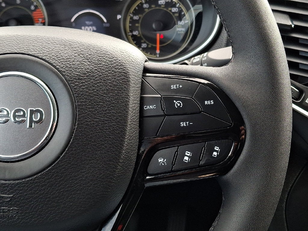 2023 Jeep Cherokee Altitude