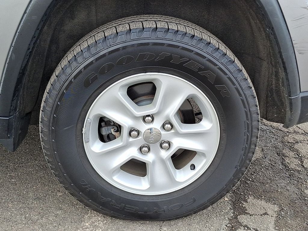 2015 Jeep Grand Cherokee Laredo