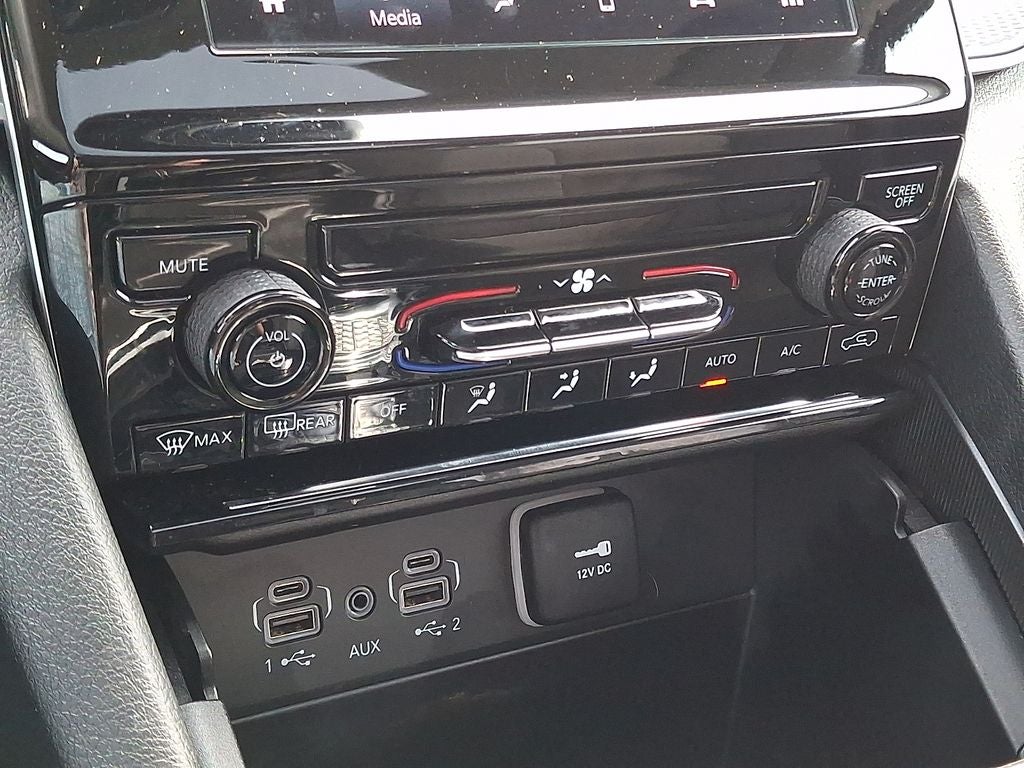 2023 Jeep Grand Cherokee Laredo X