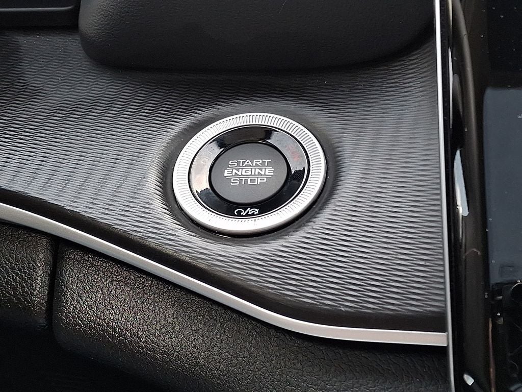 2023 Jeep Grand Cherokee Laredo X