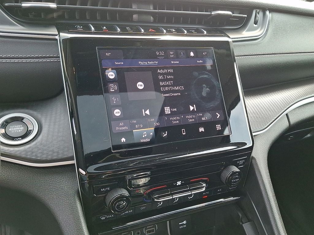 2023 Jeep Grand Cherokee Laredo X