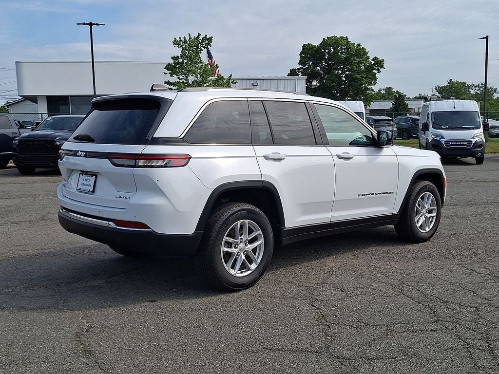 2023 Jeep Grand Cherokee Laredo X