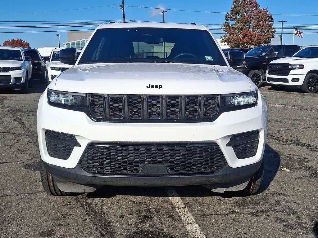 2023 Jeep Grand Cherokee Altitude