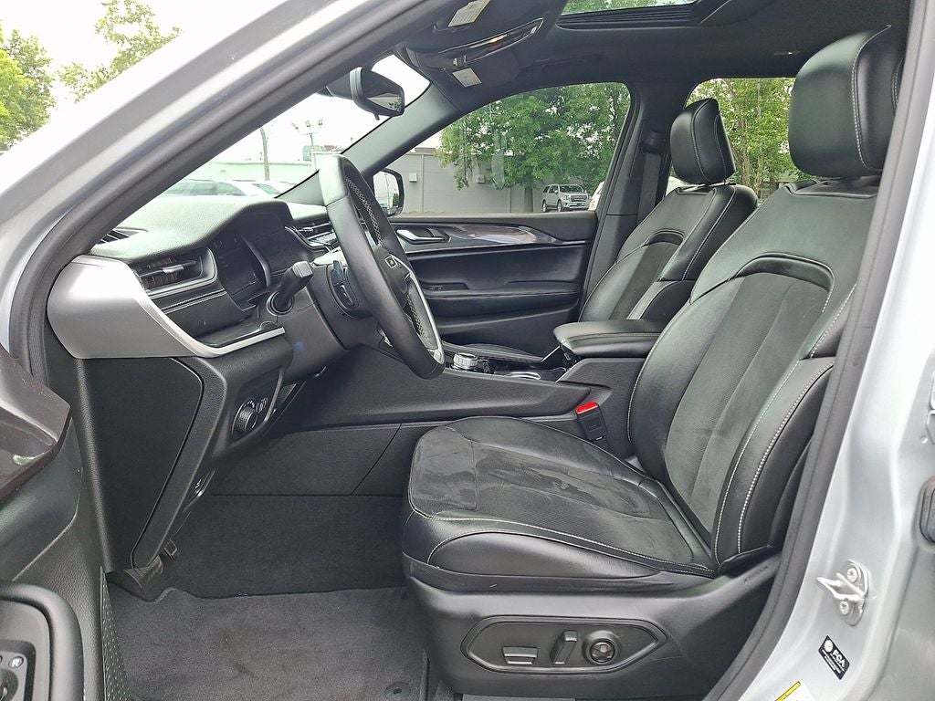 2022 Jeep Grand Cherokee L Altitude
