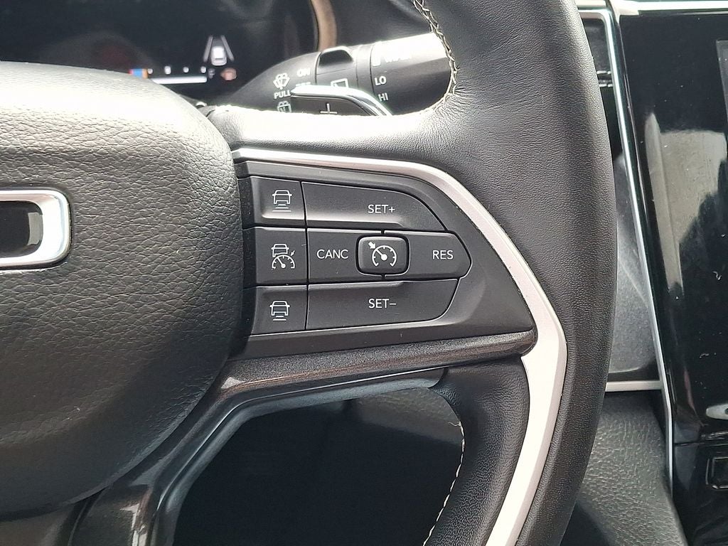2022 Jeep Grand Cherokee L Altitude