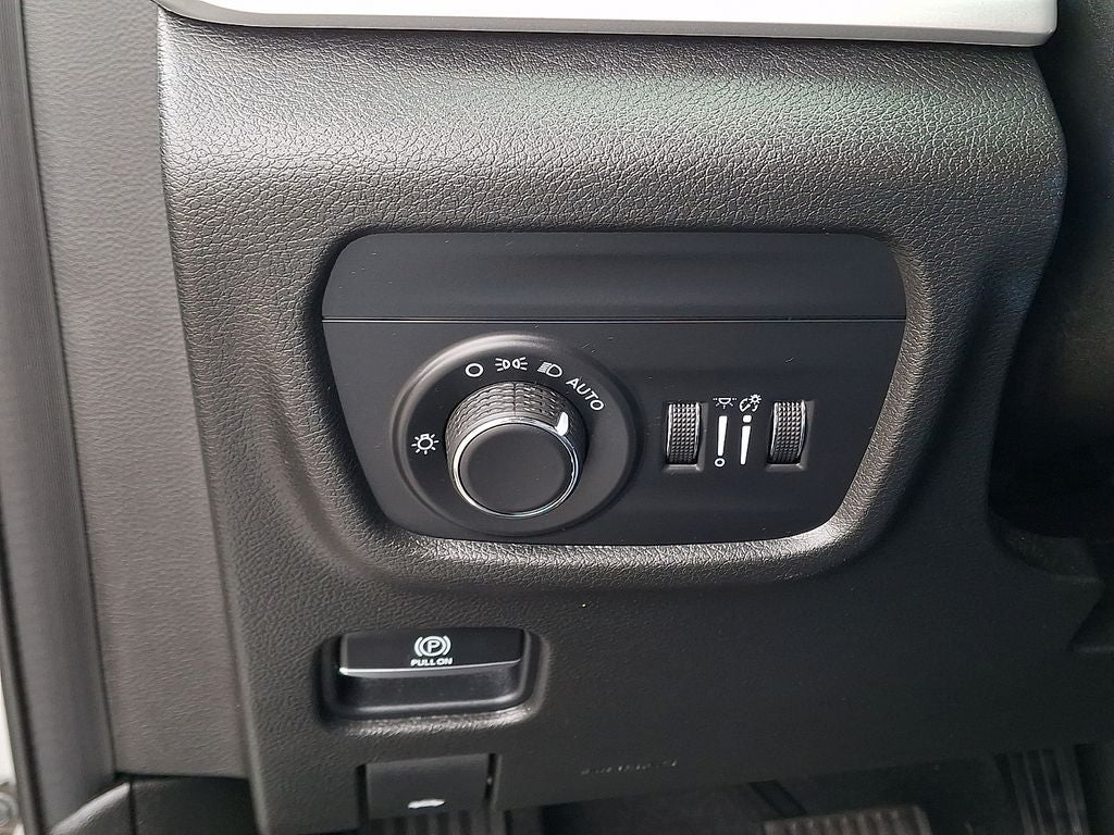 2022 Jeep Grand Cherokee L Altitude