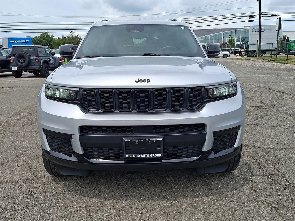 2022 Jeep Grand Cherokee L Altitude