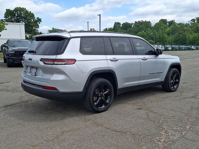 2022 Jeep Grand Cherokee L Altitude