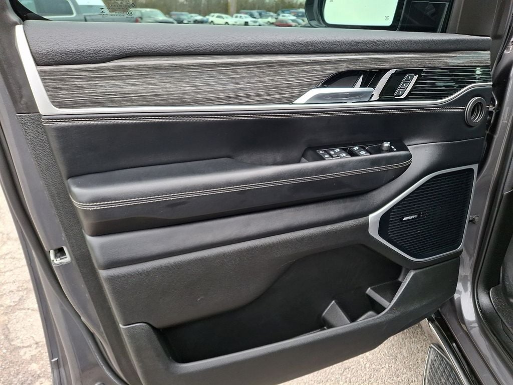 2022 Jeep Wagoneer Series II