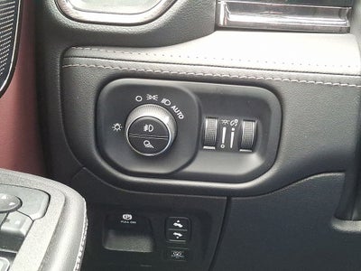 2025 RAM 1500 Limited