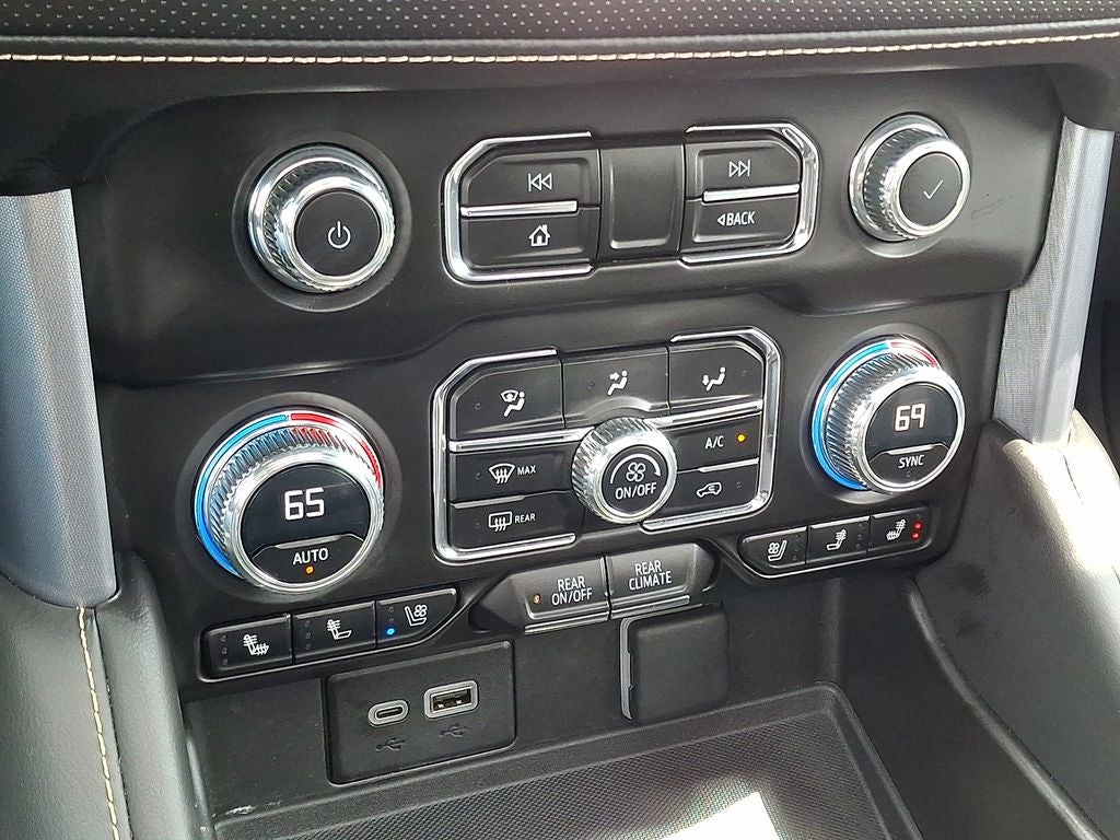 2023 GMC Yukon XL SLT