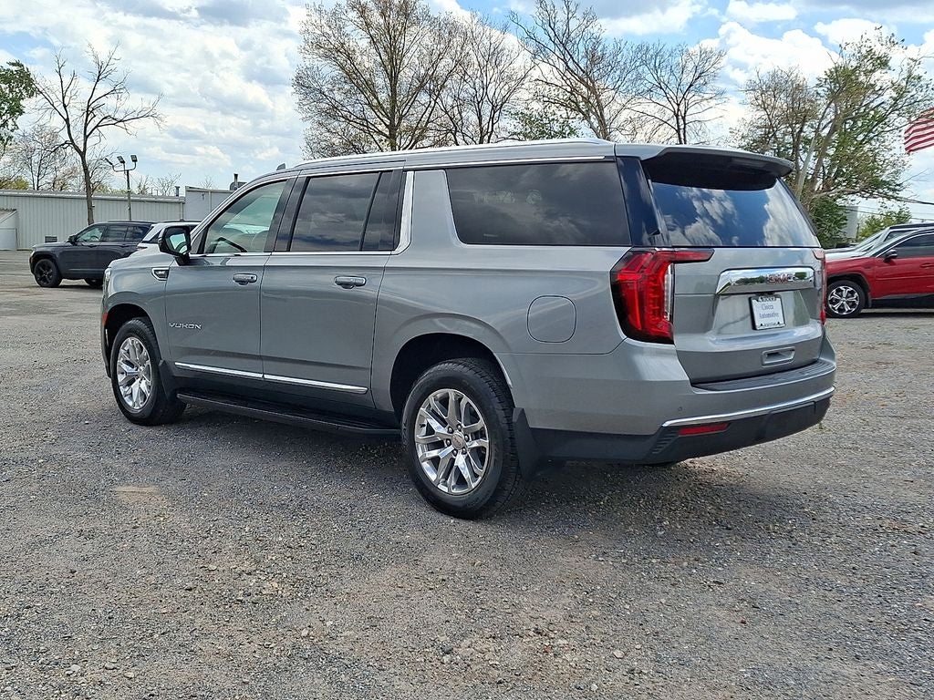 2023 GMC Yukon XL SLT