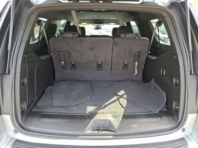 2023 Chevrolet Suburban LS