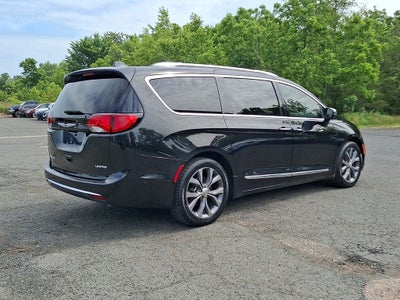 2019 Chrysler Pacifica Limited