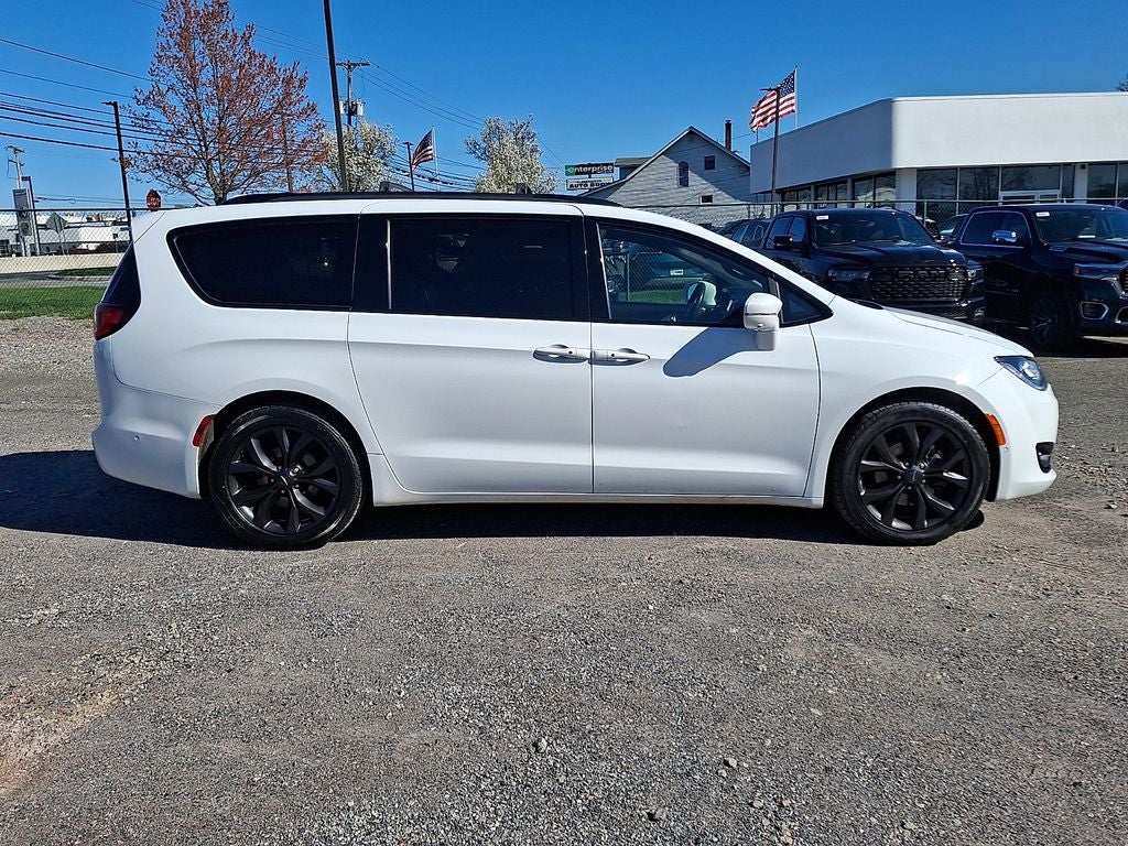 2020 Chrysler Pacifica Limited