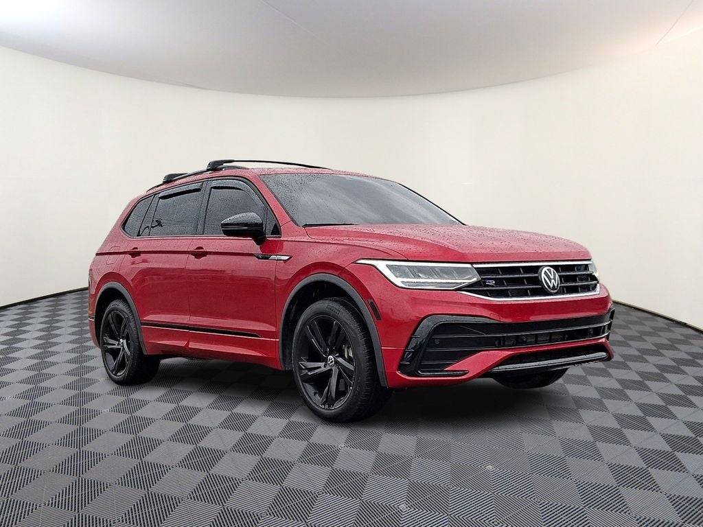 2024 Volkswagen Tiguan 2.0T SE R-Line Black