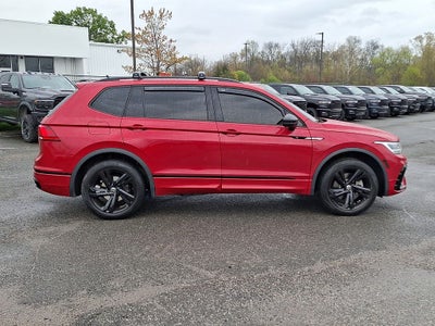 2024 Volkswagen Tiguan 2.0T SE R-Line Black