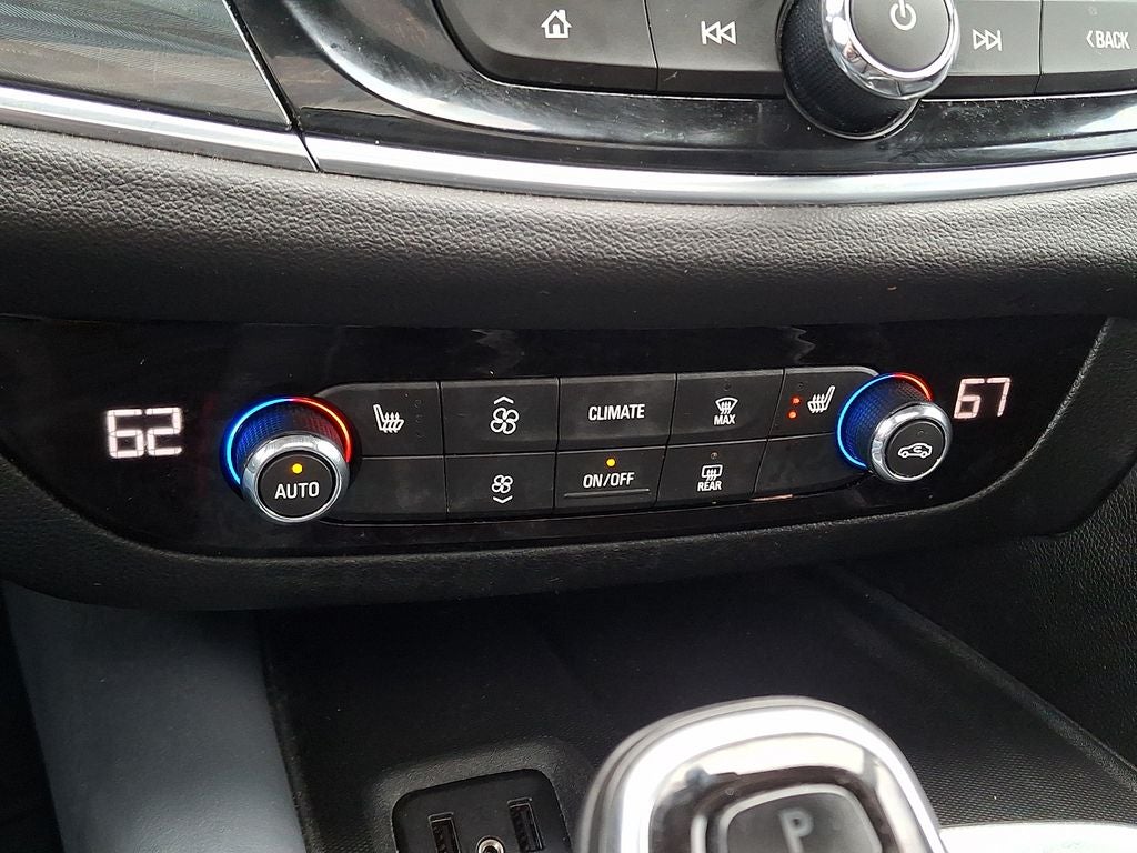 2019 Buick Enclave Essence