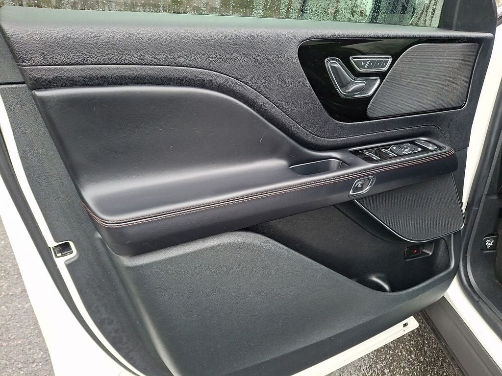 2022 Lincoln Aviator Standard