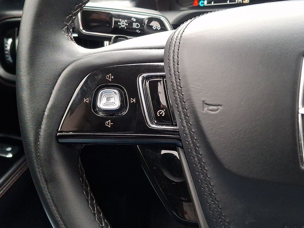 2022 Lincoln Aviator Standard