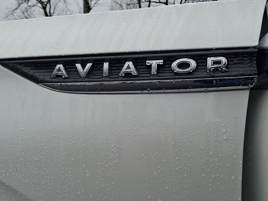 2022 Lincoln Aviator Standard
