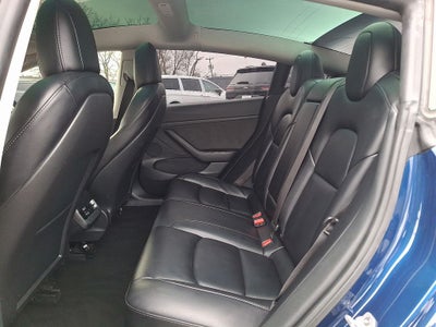 2022 Tesla Model 3 Base