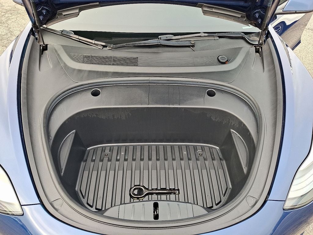 2022 Tesla Model 3 Base