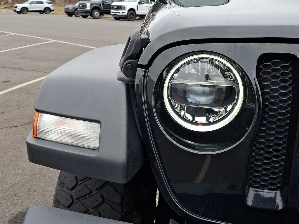 2022 Jeep Wrangler Unlimited Willys