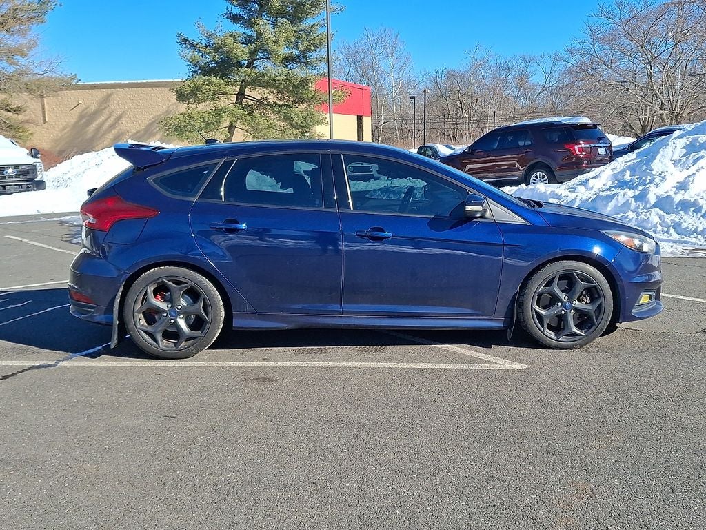 2016 Ford Focus ST