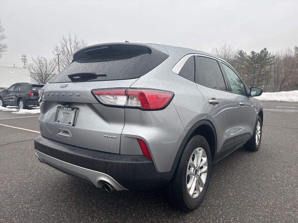 2022 Ford Escape SE