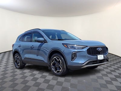 2026 Ford Escape Platinum