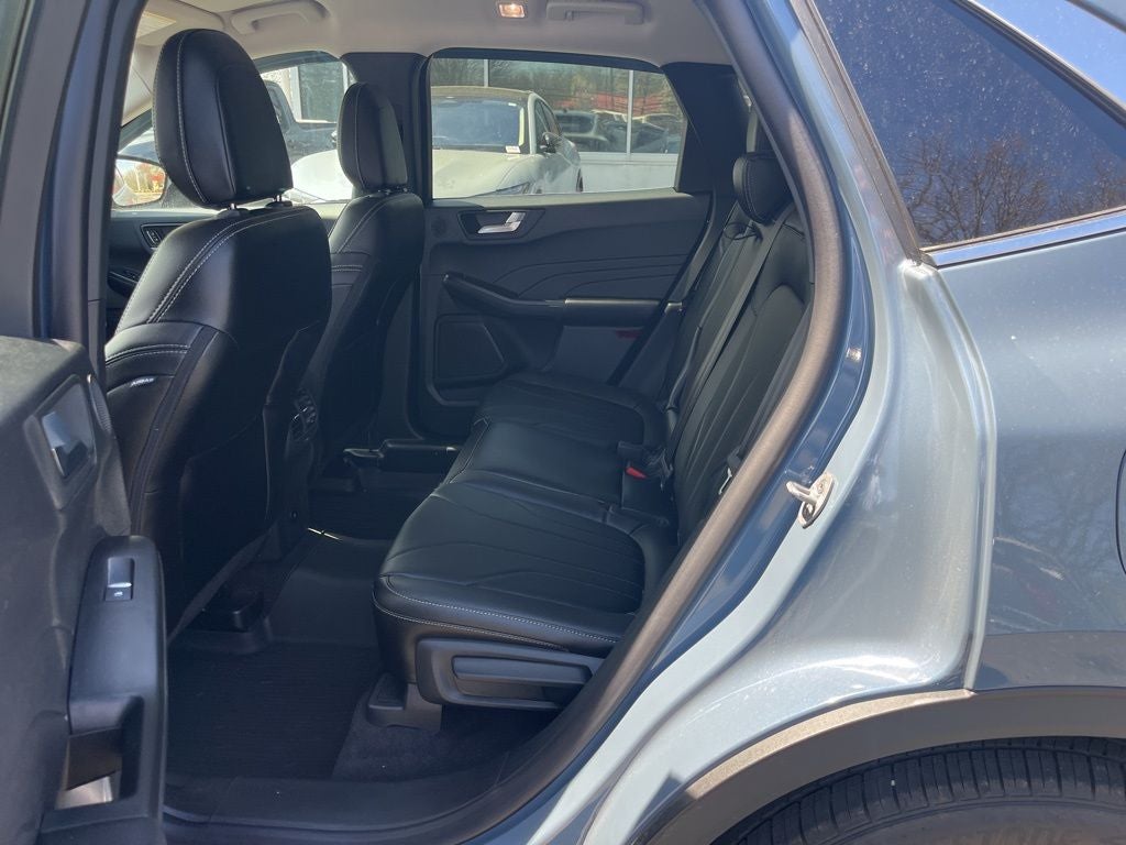 2026 Ford Escape Platinum