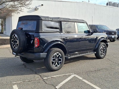 2023 Ford Bronco Outer Banks