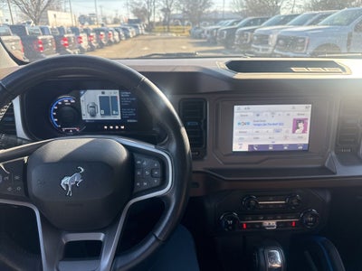 2023 Ford Bronco Base