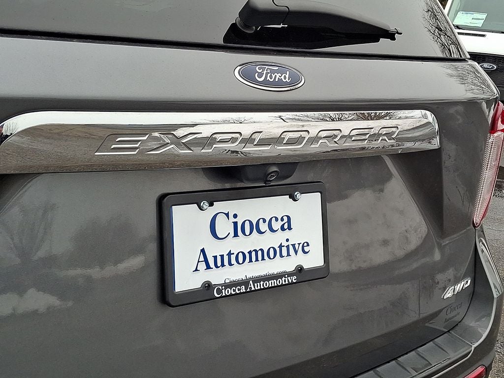 2022 Ford Explorer XLT