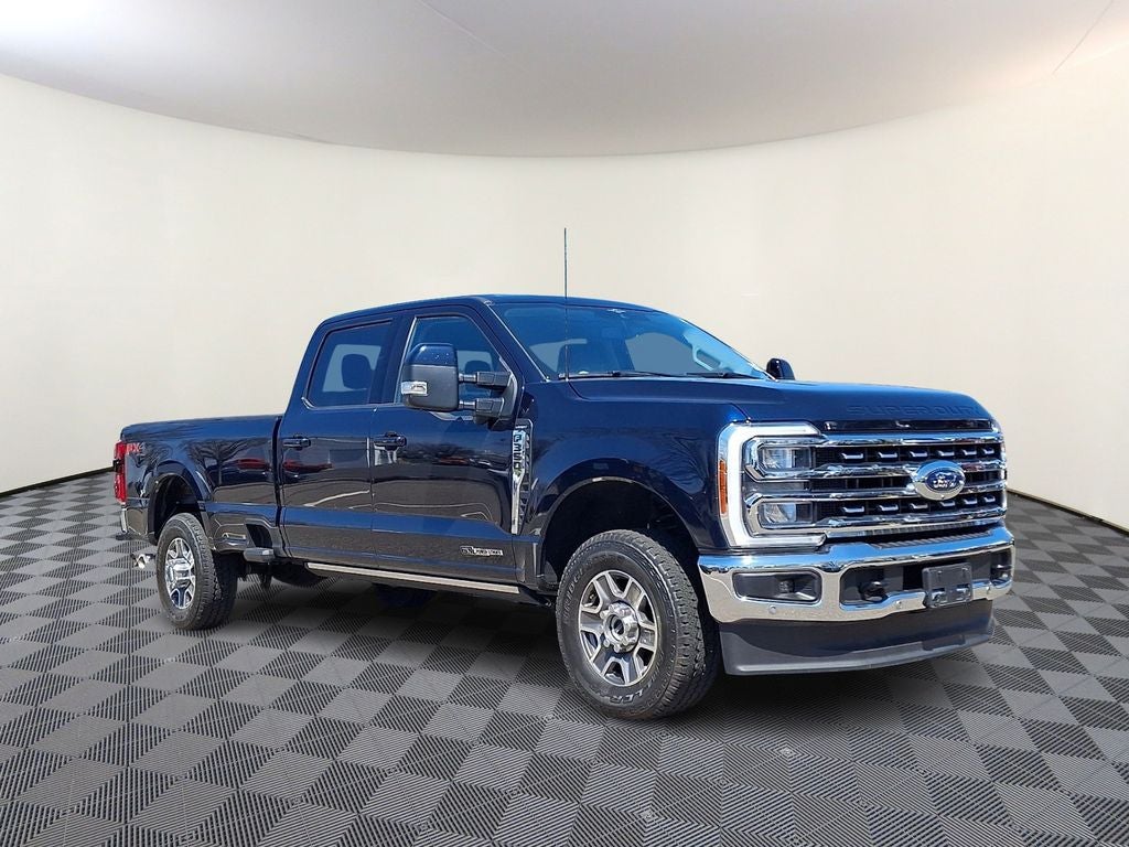 2023 Ford F-350SD Lariat