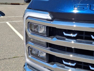 2023 Ford F-350SD Lariat