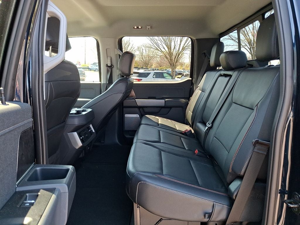 2023 Ford F-350SD Lariat
