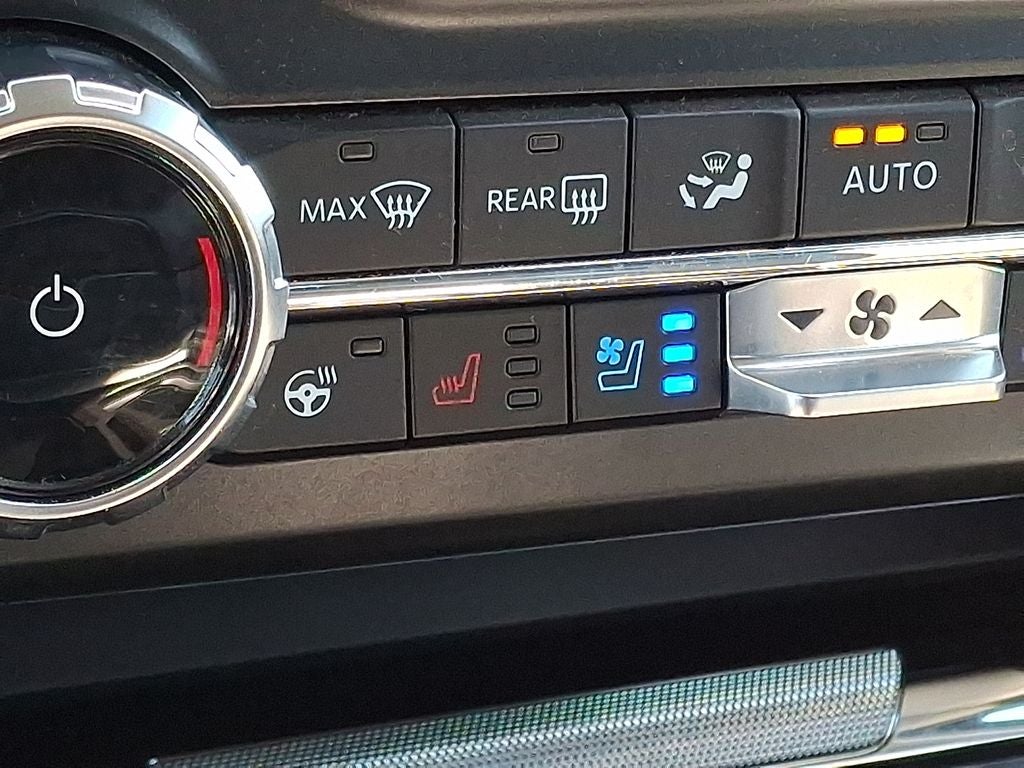 2023 Ford F-350SD Lariat