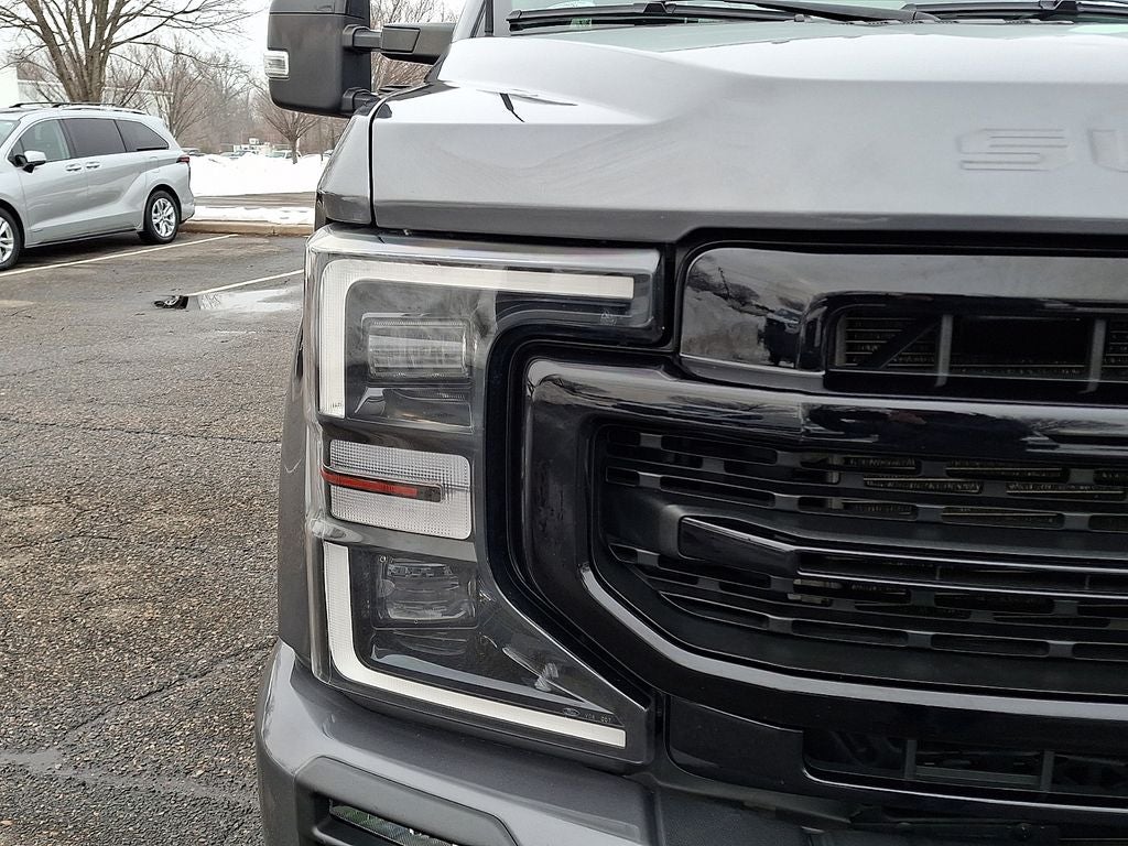 2022 Ford F-350SD Lariat